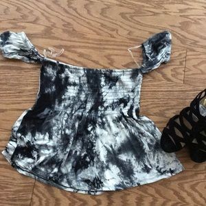 Moral Fiber Tye dye Short Sleeve Top